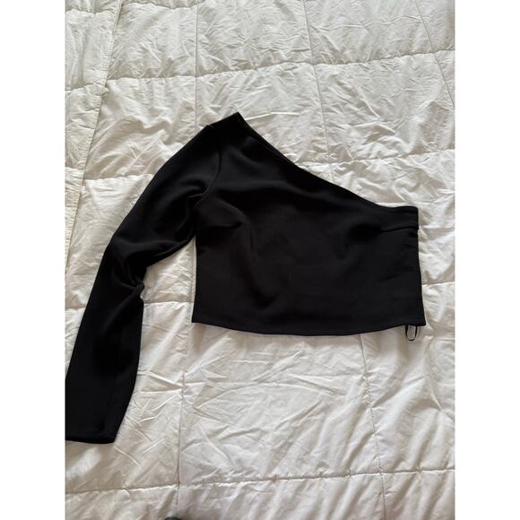 Abercrombie One-Shoulder Black Crop Top- Size Medium - NWT - Picture 3 of 6
